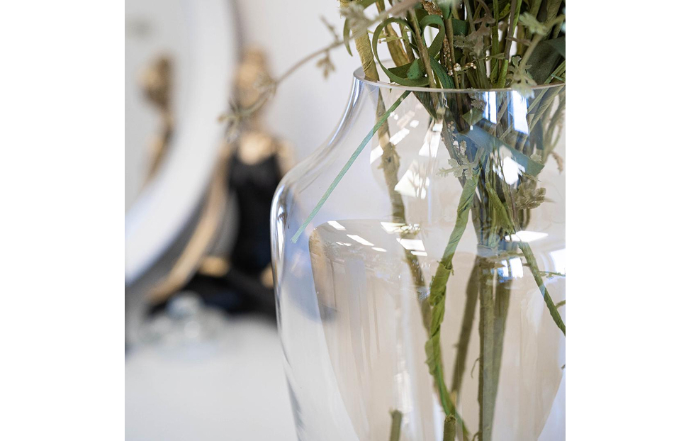 Вазы - изображение №7 " Декоративная ваза из цветного стекла, серый"  на www.Angstrem-mebel.ru