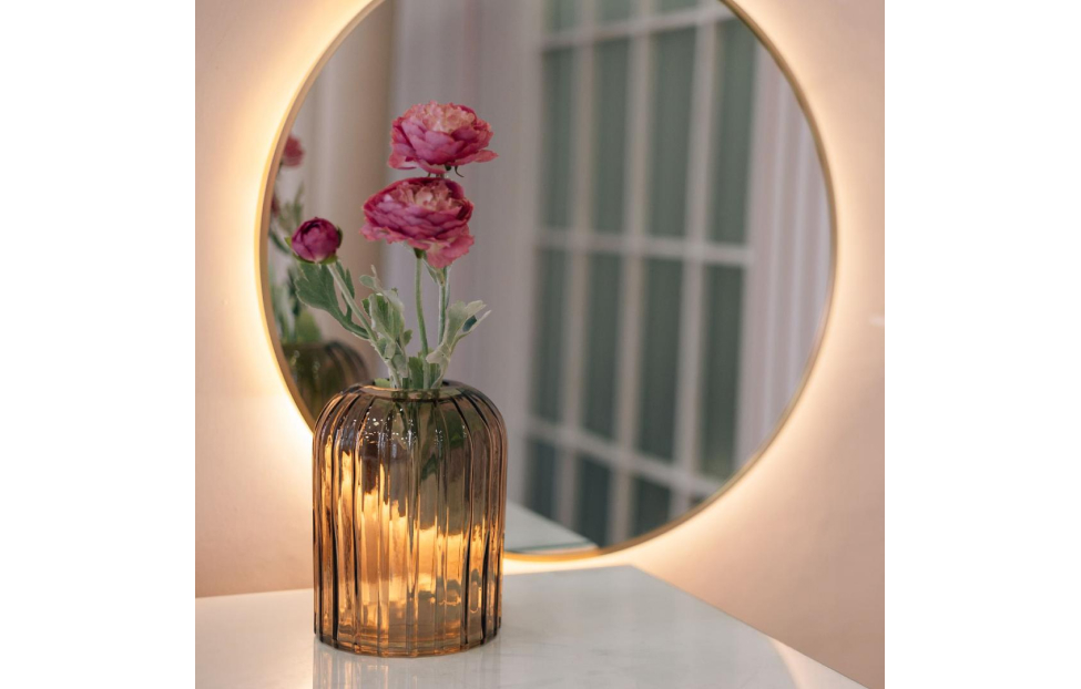 Вазы - изображение №3 "Декоративная ваза из стекла Рельеф, коричневый"  на www.Angstrem-mebel.ru