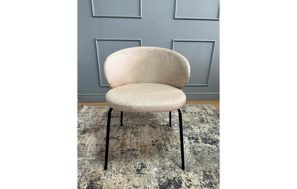 Кухонные стулья - изображение №7 "Стул Дега бежевый / опоры черные"  на www.Angstrem-mebel.ru