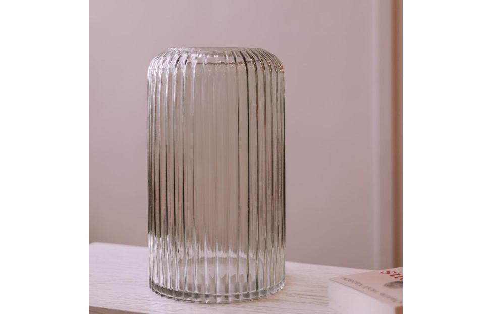 Вазы - изображение №6 "Декоративная ваза из рельефного стекла, серый"  на www.Angstrem-mebel.ru