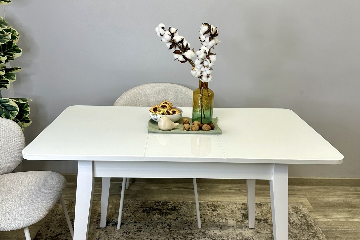 Обеденные столы - изображение №8 "Стол обеденный Орпен опоры белый/столешница белый глянец"  на www.Angstrem-mebel.ru